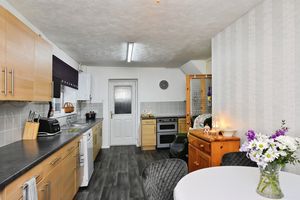 Photo 6- click for photo gallery